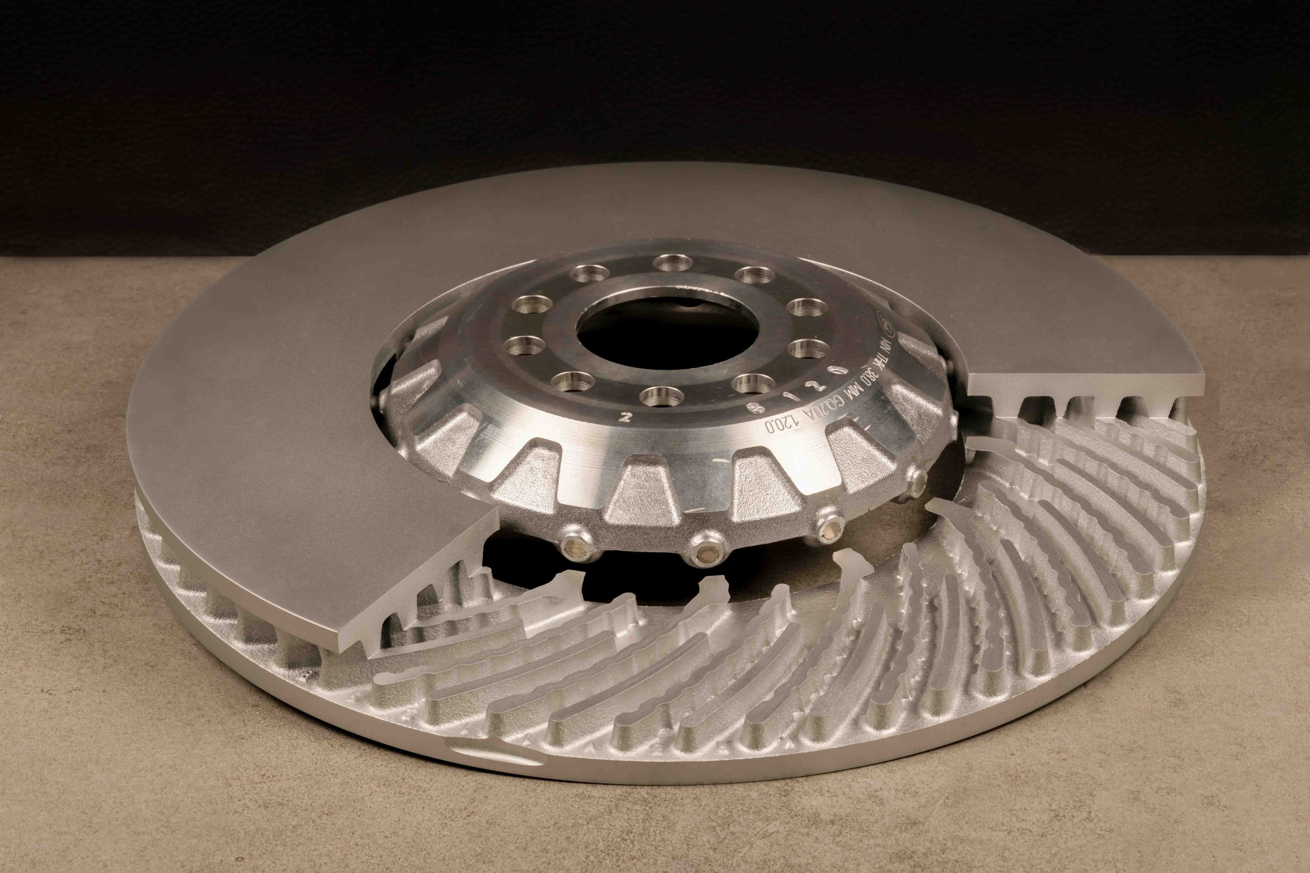 Brake disc (ventilated type)