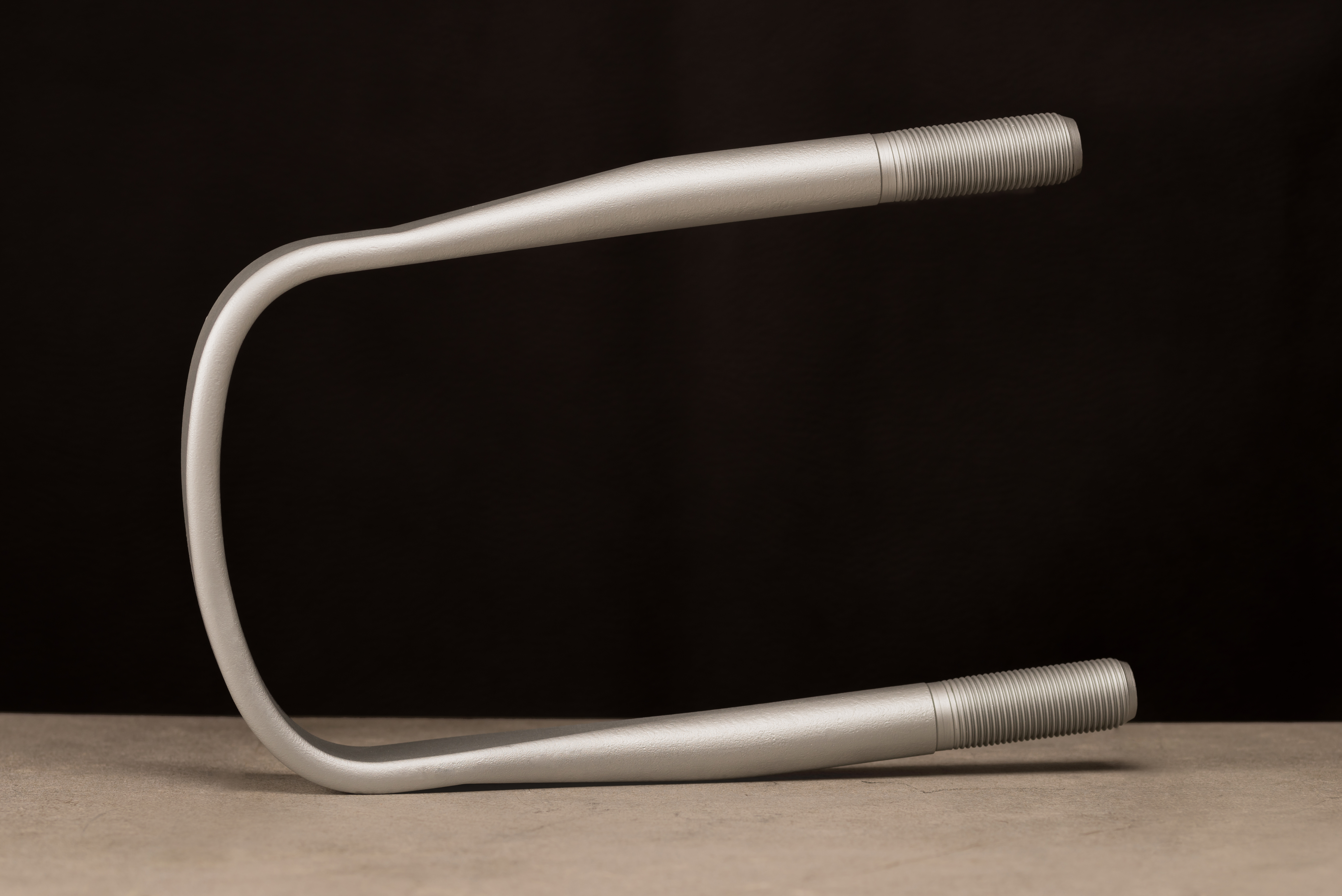 U-bolt coated with GEOMET® + PLUS® VLh to offer high corrosion protection + stable controlled friction coefficient.
